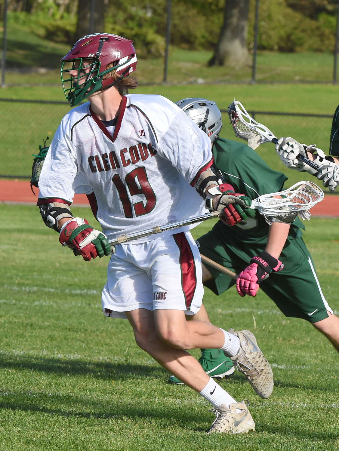 Big Red fights to finish Herald Community Newspapers